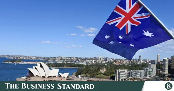 Australia highlights risks of ageing population and declining birth rates